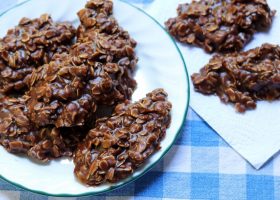 No-Bake Oatmeal Cookies